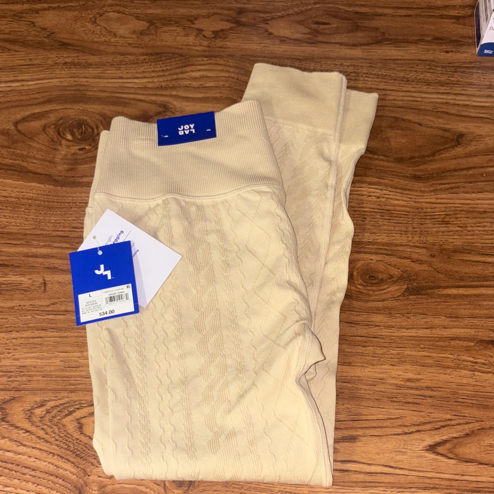 JoyLab Cream Cable-Knit Leggings